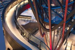 Alain-KHARLAKIAN-MC-05